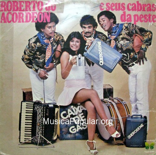 1981-roberto-do-acordeon-e-seus-cabras-da-peste-caixao-de-gas-capa